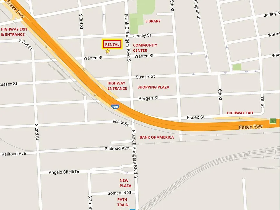Building location, close to many public resources.