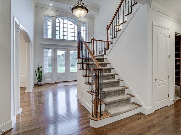 2nd image of 36765 Broadstone Dr