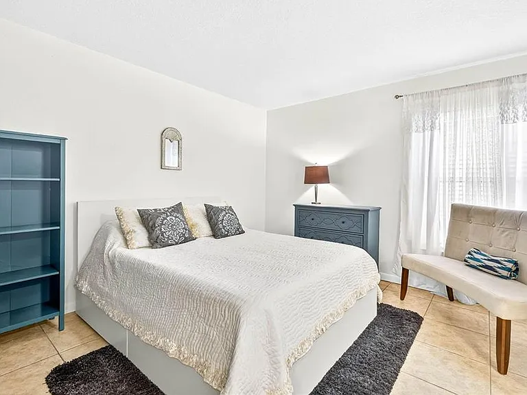 7809 Niagara Ave #2105 — Photo 21