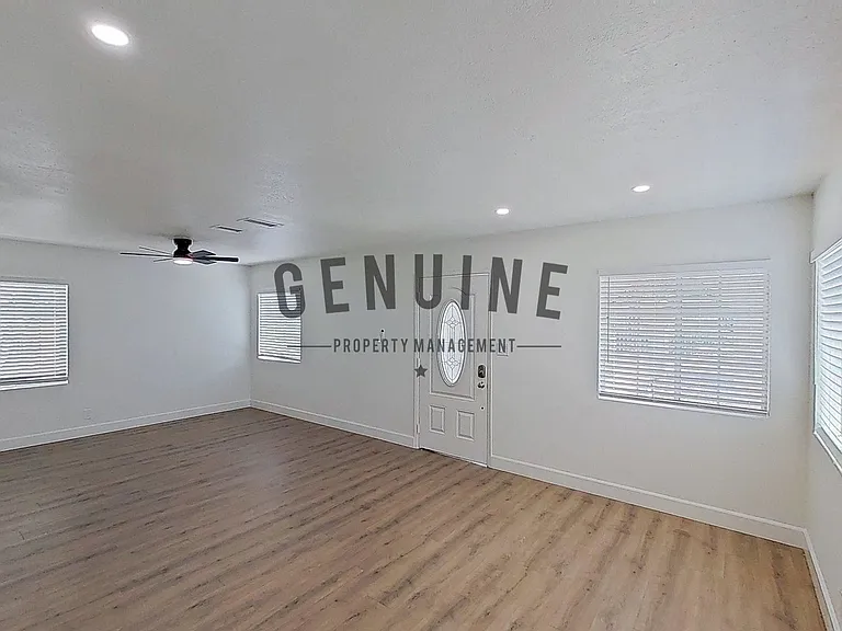 1145 W McFadden Ave — Photo 1