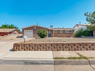 9109 Hendrix Rd NE, Albuquerque, NM 87111