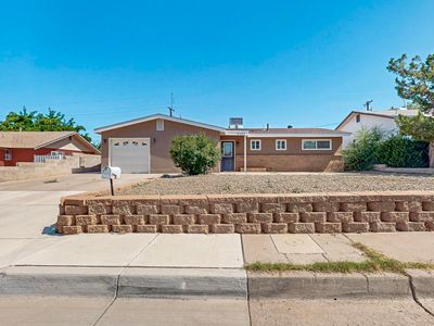 9109 Hendrix Rd NE, Albuquerque, NM, 87111