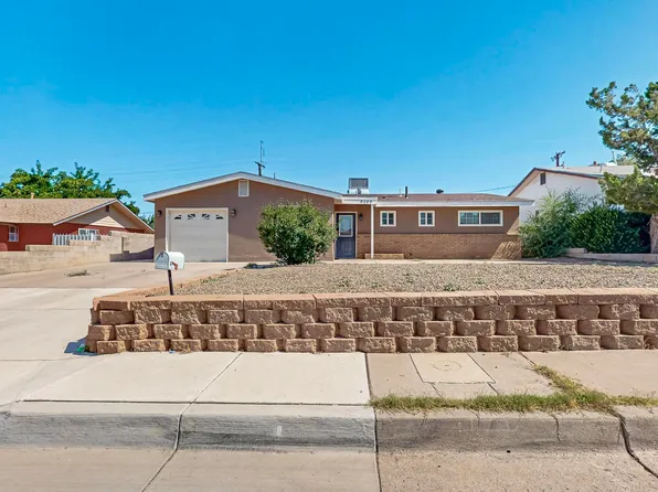 9109 Hendrix Rd NE, Albuquerque, NM 87111