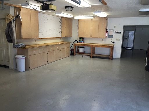 2nd image of 1025 N Tucana Ln