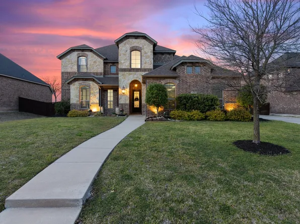 117 Water Garden Dr, Waxahachie, TX 75165