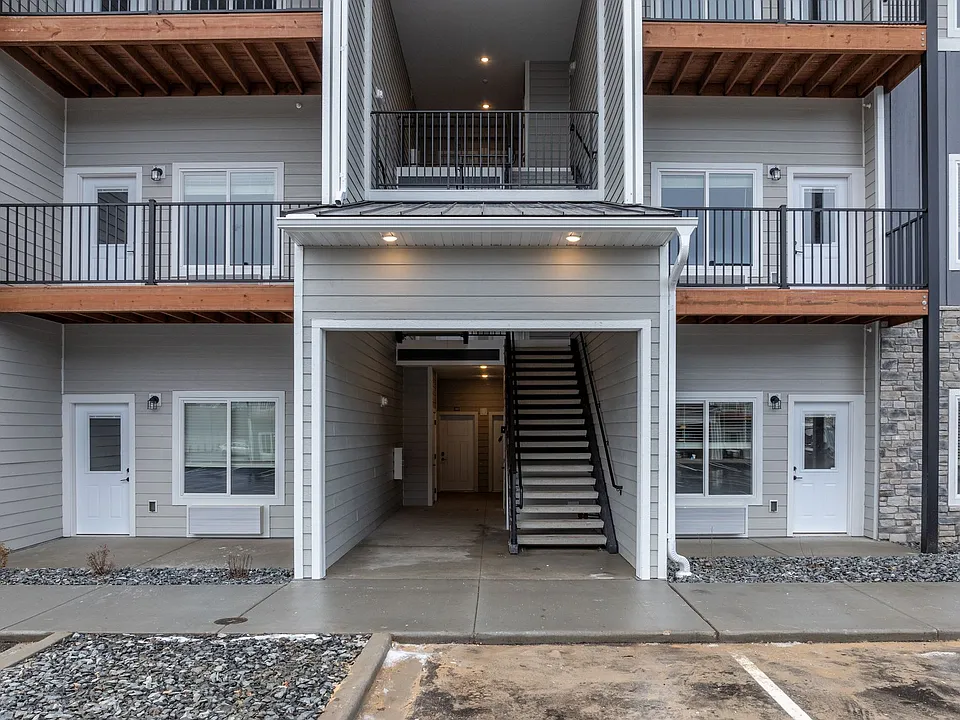 2926 Radio Rd