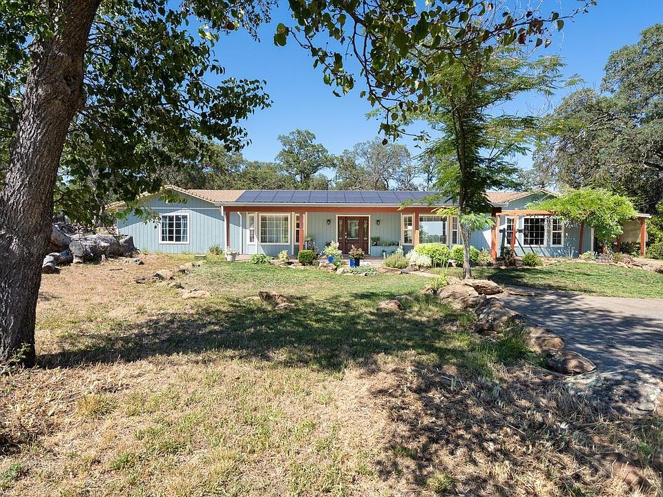 1st image of 6151 Hidden Oaks Ln