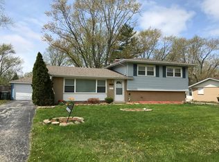 18930 Loretto Ln, Country Club Hills, IL 60478