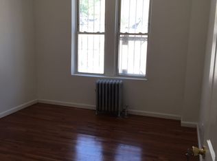 812 E 165th St APT 1, Bronx, NY 10459