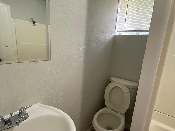 3rd image of 14110 Alderson St #1