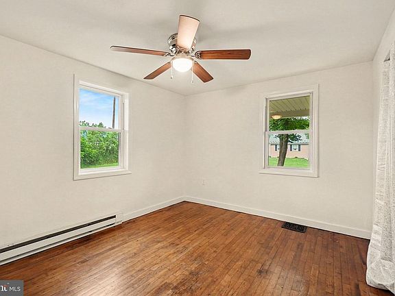 4th image of 720 Grahams Woods Rd