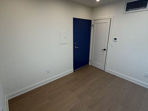 5th image of 2034 Danforth Ave #202