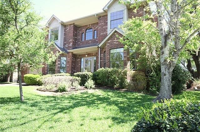 1st image of 10801 Leafwood Ln
