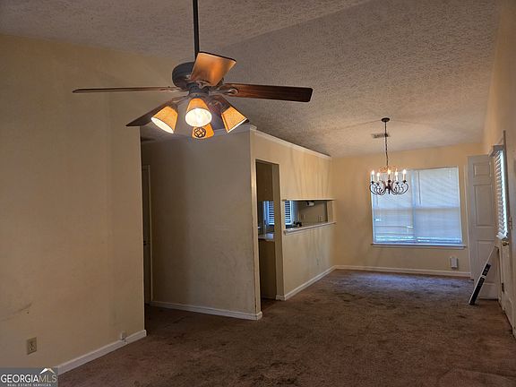 4th image of 217 Brooks Ln