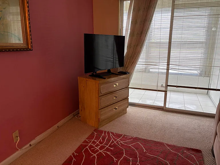 112 Preston C #C — Photo 13