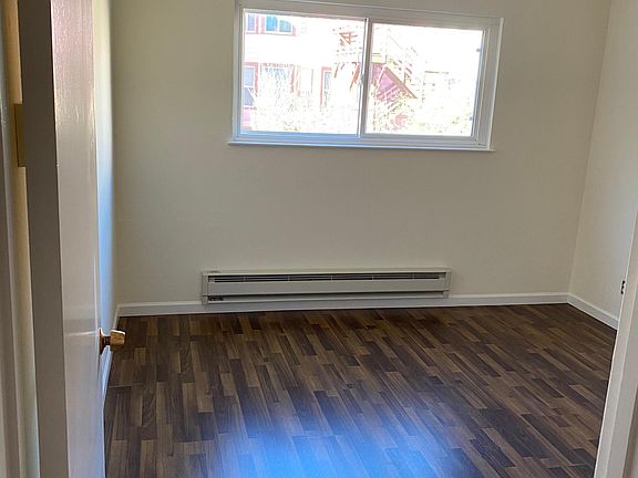 5th image of 527 6th Ave APT 2