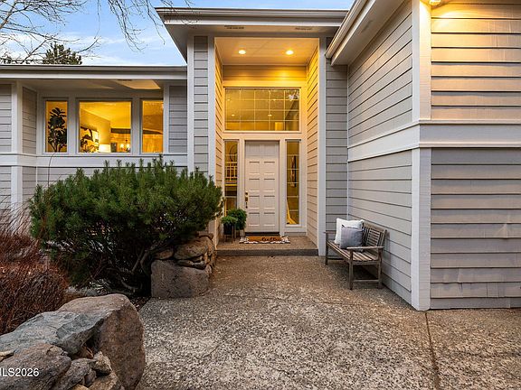 3rd image of 41 Sawbuck Rd