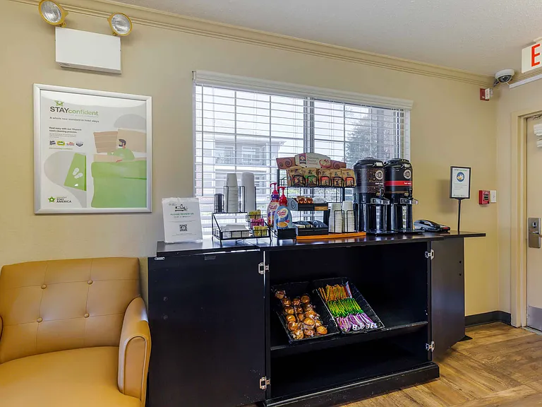 Free Grab-and-Go Breakfast