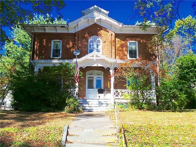 1st image of 16 Wickham Ave