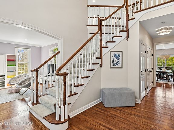 4th image of 31280 W Somerset Cir