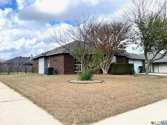 2nd image of 4007 Riverrock Dr