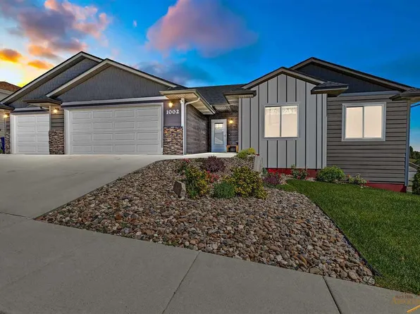 1002 Gladys St, Rapid City, SD 57701