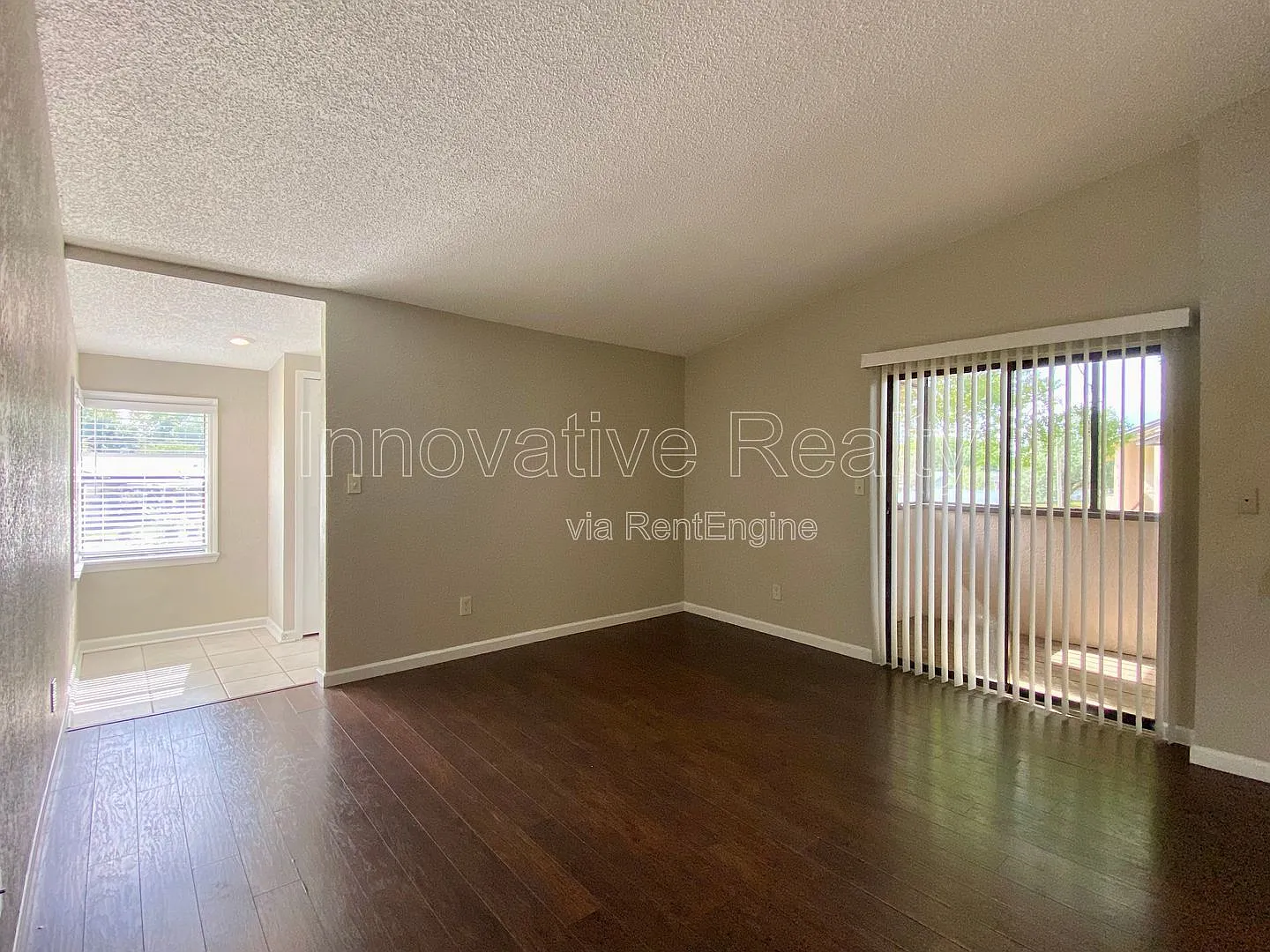 1 bed, 1.0 bath, 749 sqft, $1,395 — Photo 4