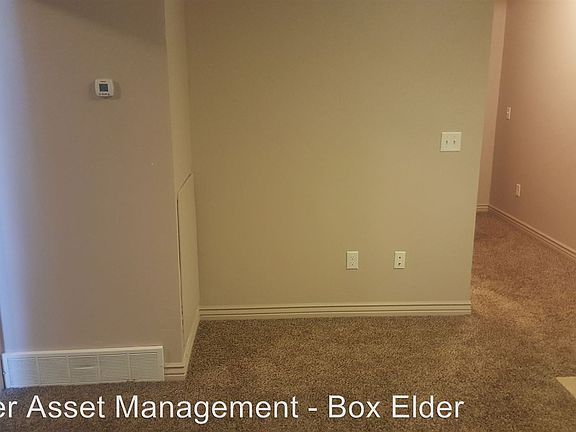 3rd image of 256 E 800 S APT A38