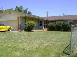 1711 NW 48th St, Lawton, OK 73505