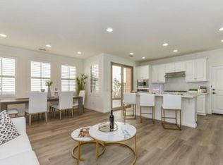 45 Scarlet Bloom, Irvine, CA 92618