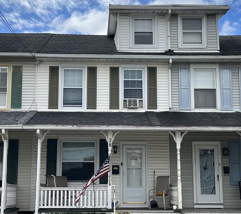 1st image of 28 W Ruth Ave