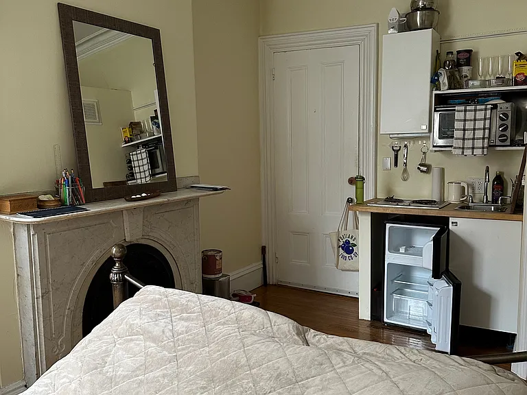 36 River St #2R — Photo 3