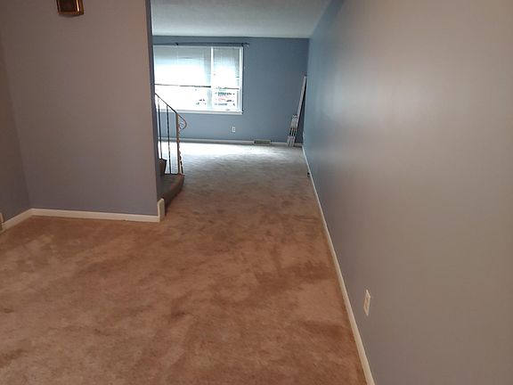 3rd image of 78 Marine Dr