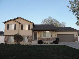 914 Meadowbrook Dr, Logan, UT 84321