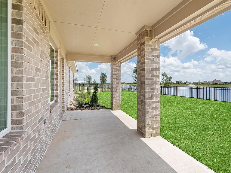 3085 Emerald Ocean Dr — Photo 44