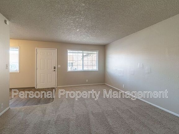 3rd image of 1002 NE 86th St