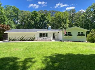 5089 Dogwood Hills Dr SE, Buford, GA 30518