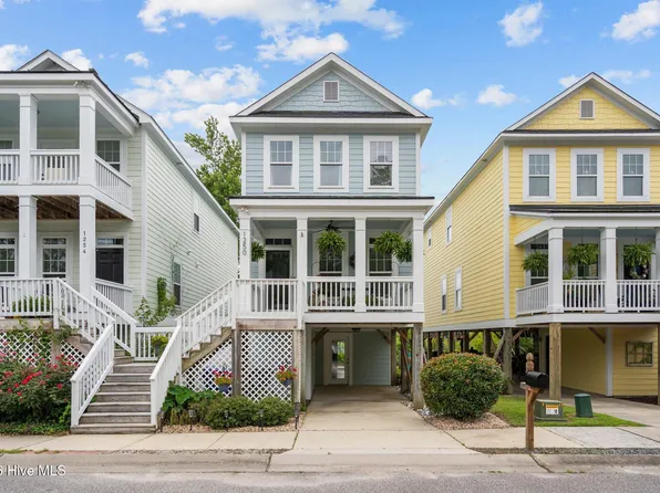 1250 Charleston Common Drive, Leland, NC 28451