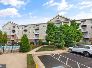 7000 Falls Reach Dr APT 111, Falls Church, VA 22043