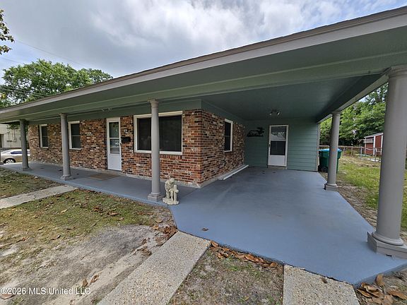 2nd image of 2330 Middlecoff Dr