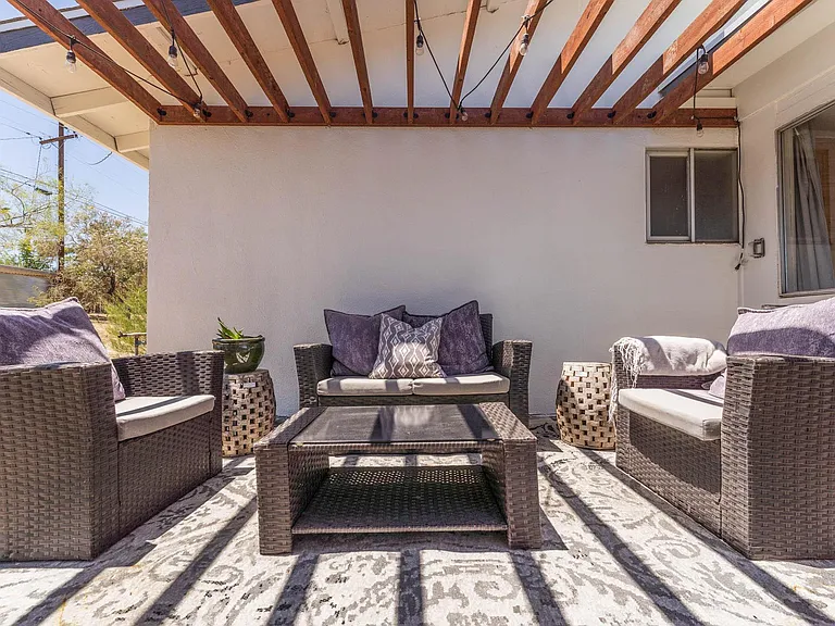61537 Valley View Dr — Photo 29