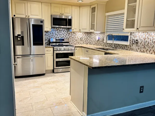 1111 Hampton Hill Ct, Lawrenceville, GA 30044