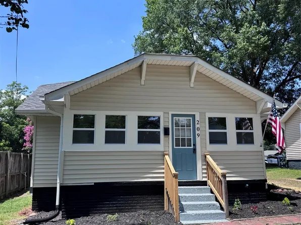 209 Caldwell St, Kannapolis, NC 28083