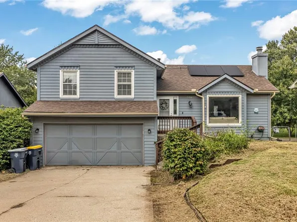 516 NW 80th Ter, Kansas City, MO 64118