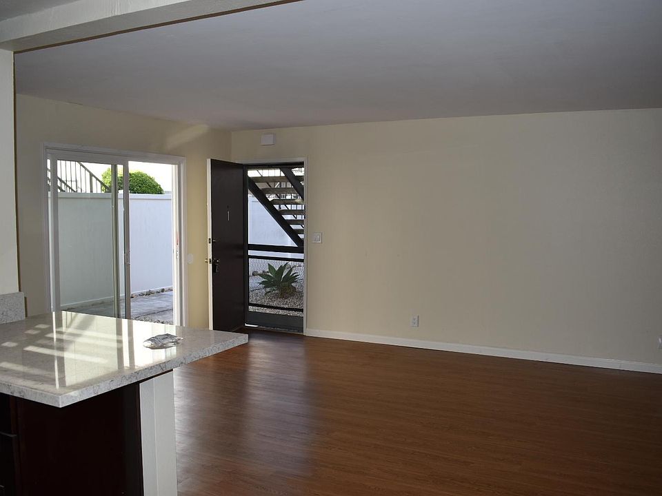 1st image of 4245 Central Ave APT 1