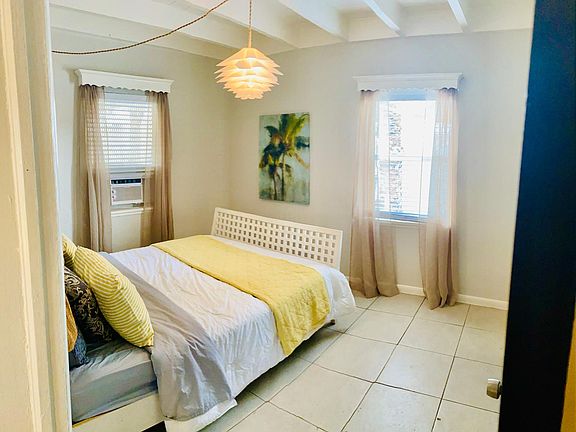 5th image of 1202 S N St #4