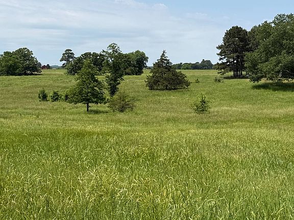 3rd image of 518 County Road 3333