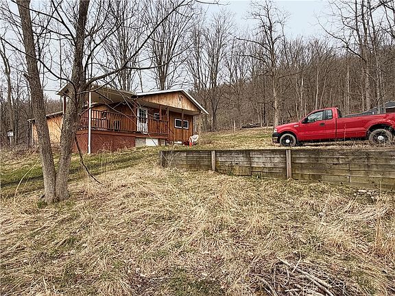 3rd image of 7731 N Main St