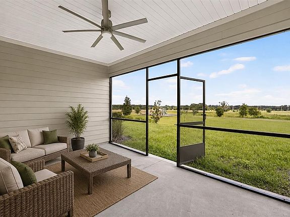 4th image of 13547 NW CONVERGENCE BOULEVARD
