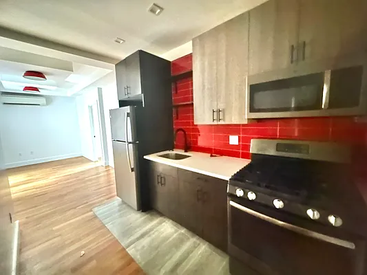 Rented by MADEHOME | media 28